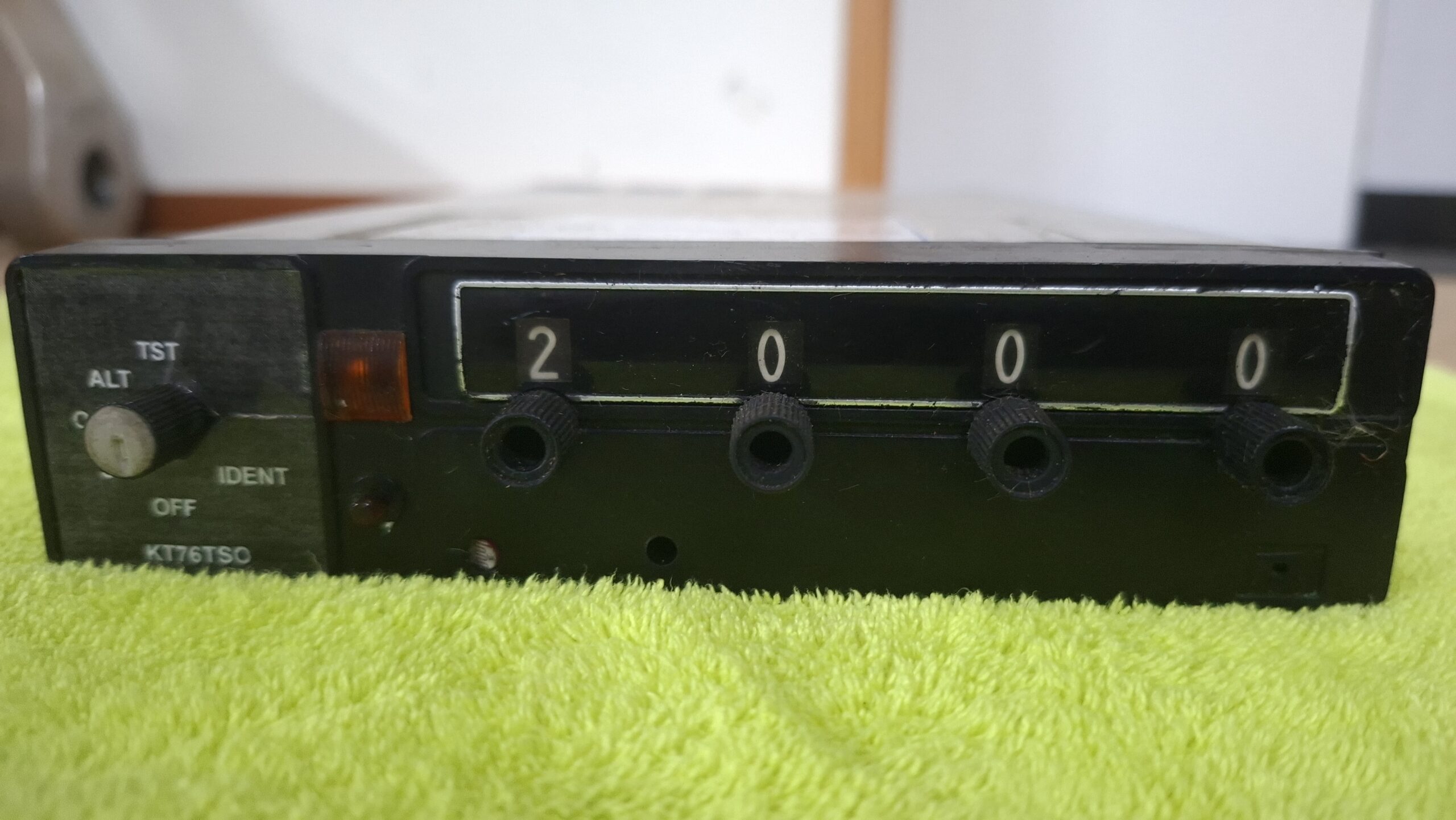 Transponder King KT76A