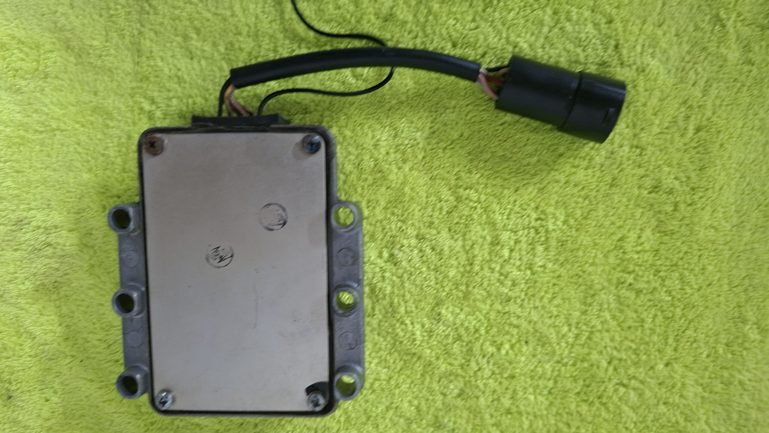 ELECTRODELTA VR515GA — VOLTAGE REGULATOR